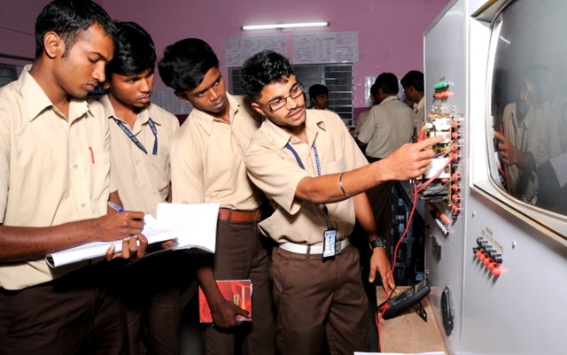 Swastik Shree|Colleges and ITI Uniform 